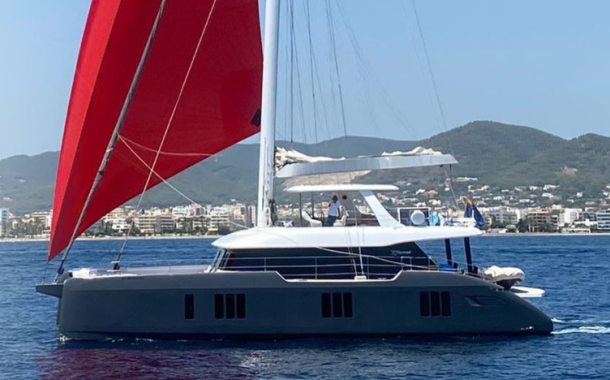 Alquilar 3 - SUNREEF 70 Ibiza