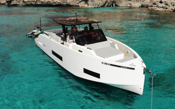 Alquilar WALKAROUNDS - DE ANTONIO D42 OPEN Ibiza